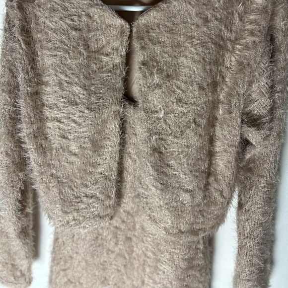 Tan fuzzy cardigan mini dress set - Picture 15 of 16